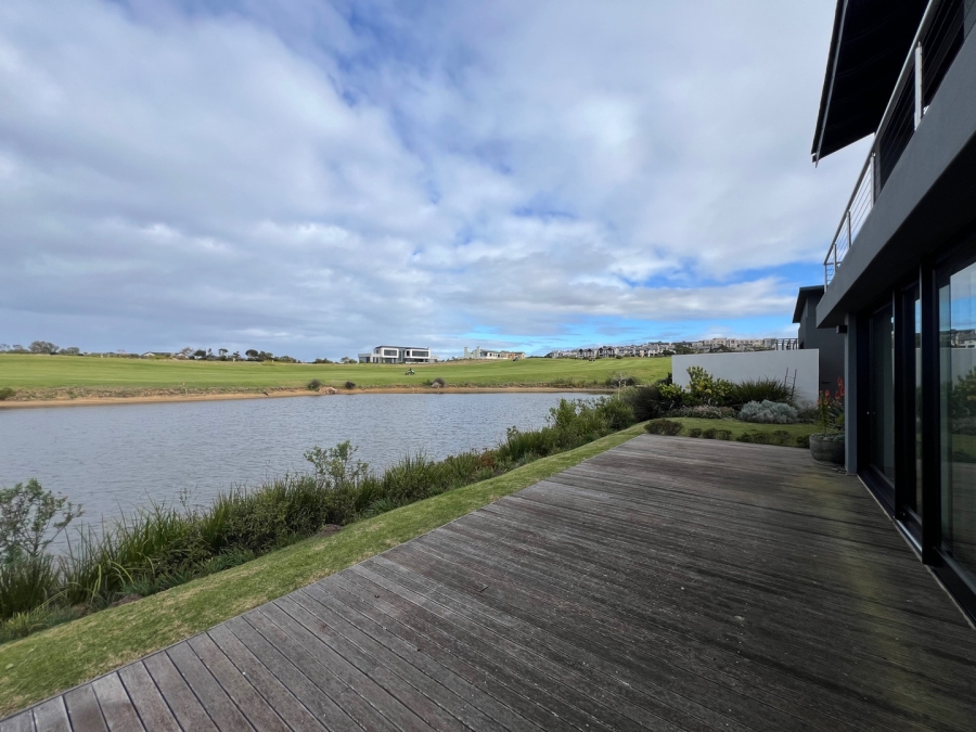 5 Bedroom Property for Sale in Oubaai Western Cape